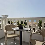 Orchids Σαράντα