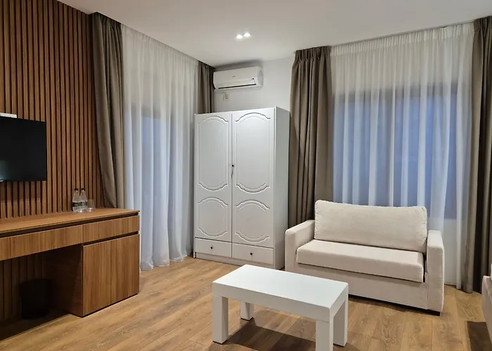 Orchids 酒店 Sarandë